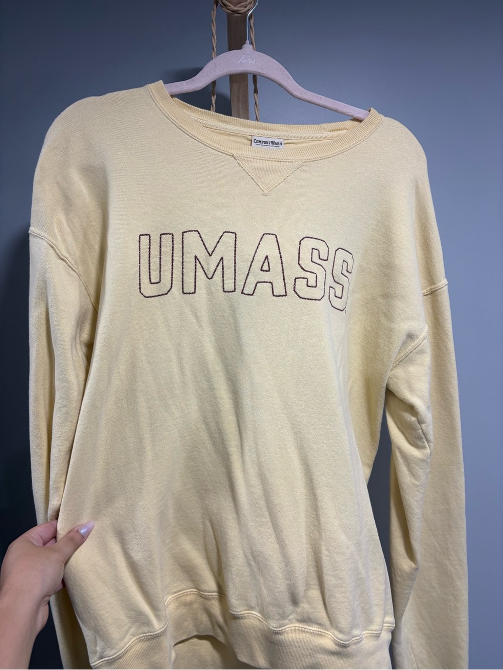 UMASS yellow Crewneck Sweatshirt